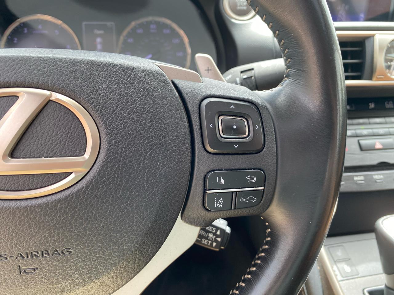 Lexus IS IS 300 AWD 2018