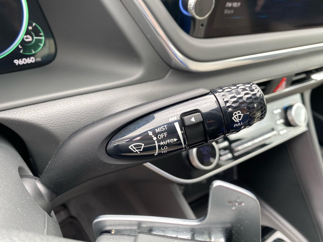 Hyundai Sonata Hybrid Limited 2.0L 2022