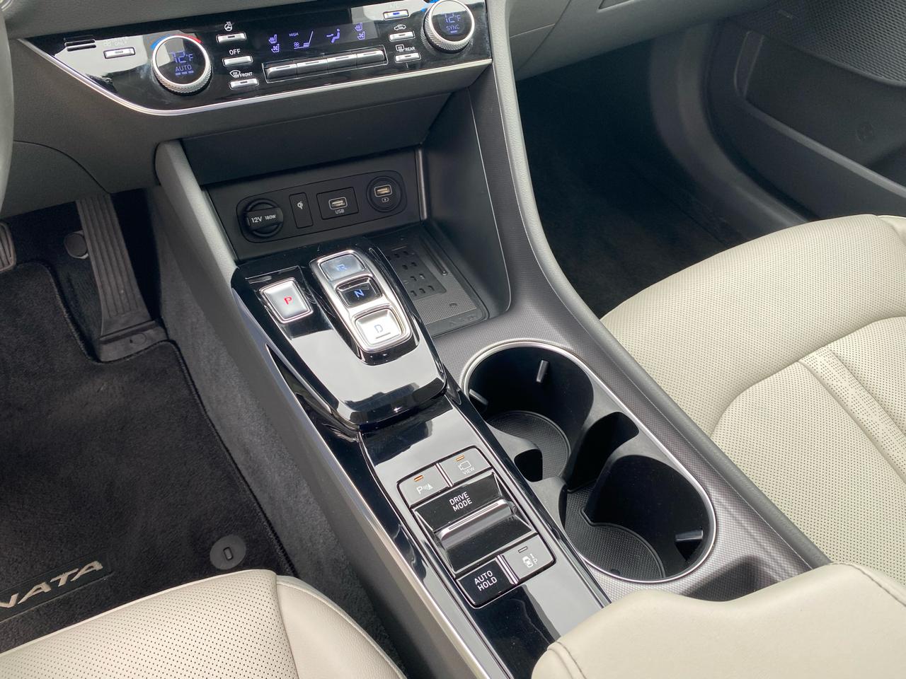 Hyundai Sonata Hybrid Limited 2.0L 2022