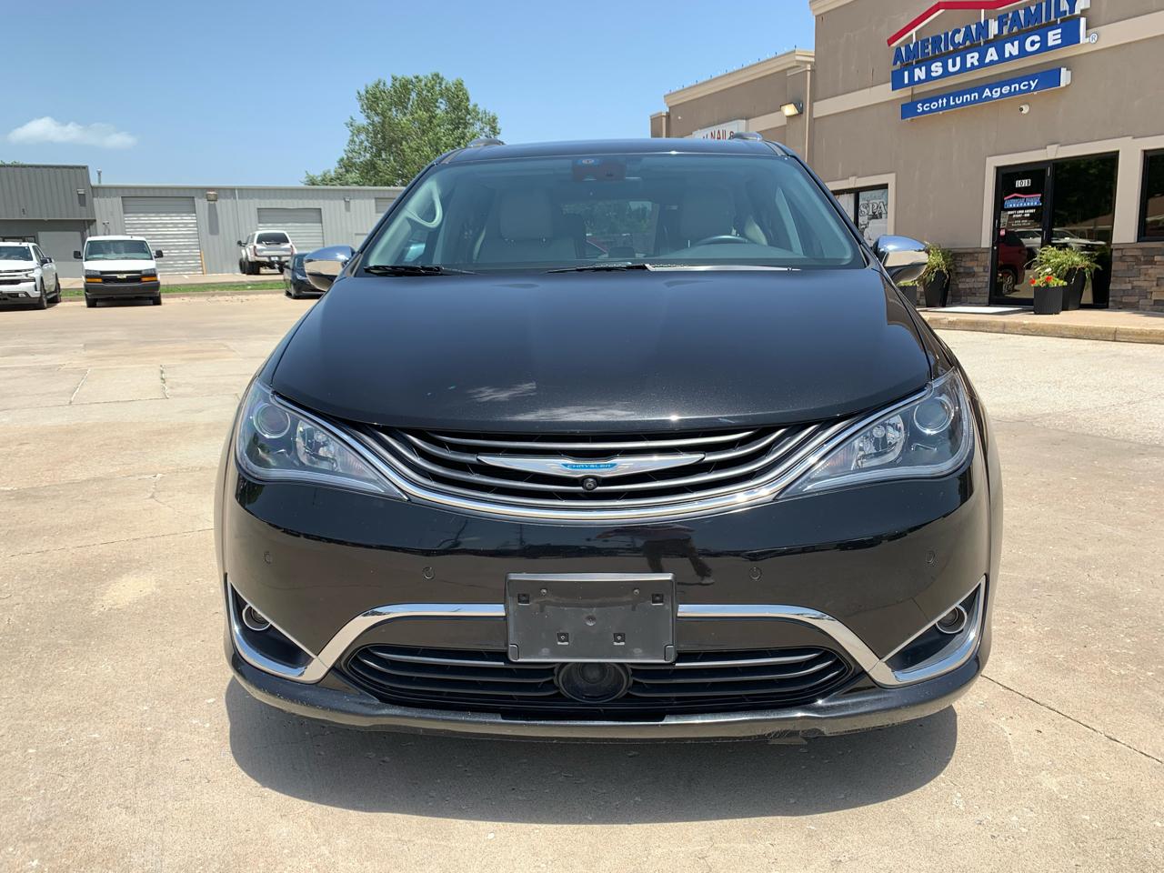 Chrysler Pacifica Hybrid Limited FWD 2018