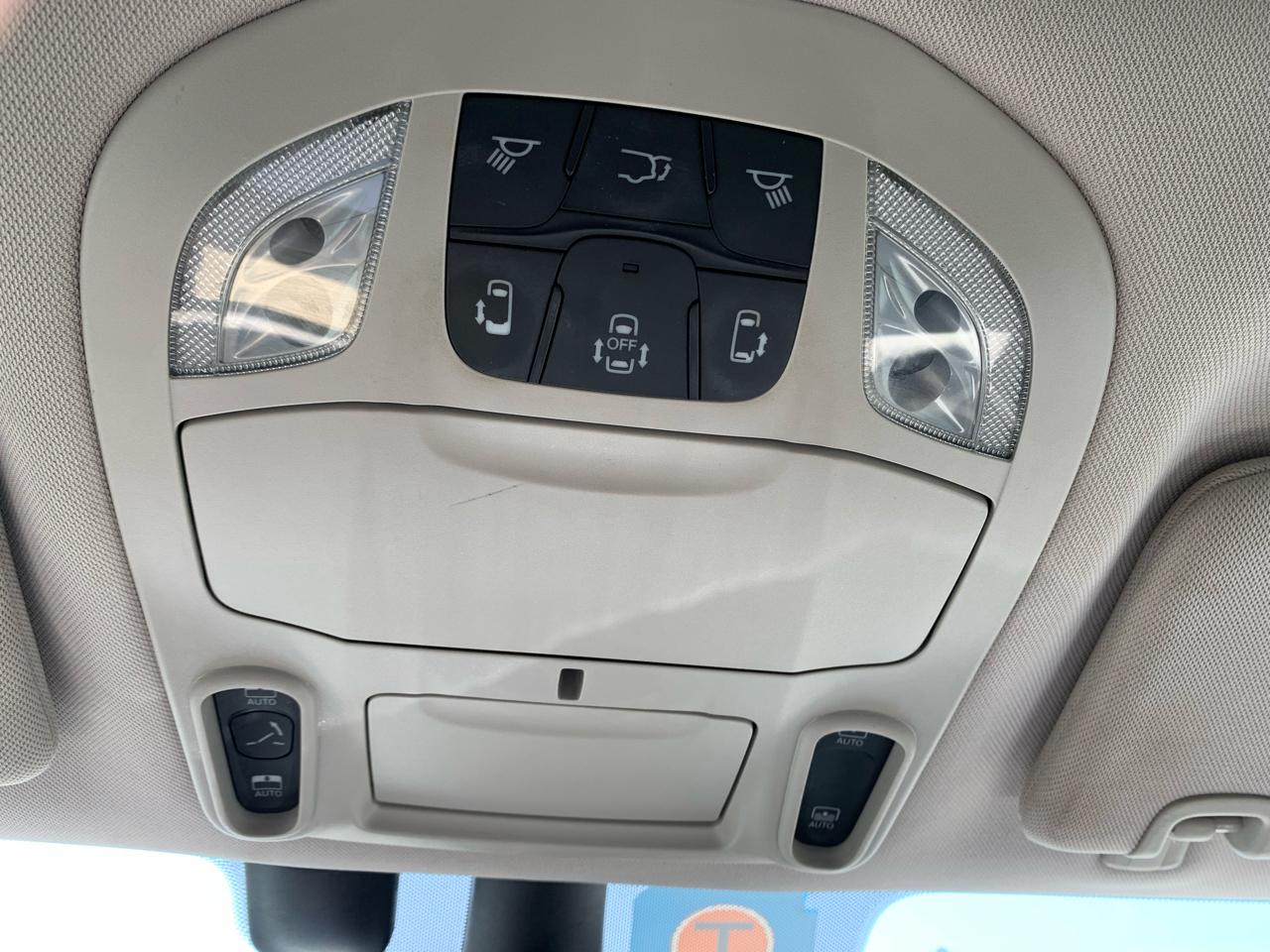 Chrysler Pacifica Hybrid Limited FWD 2018