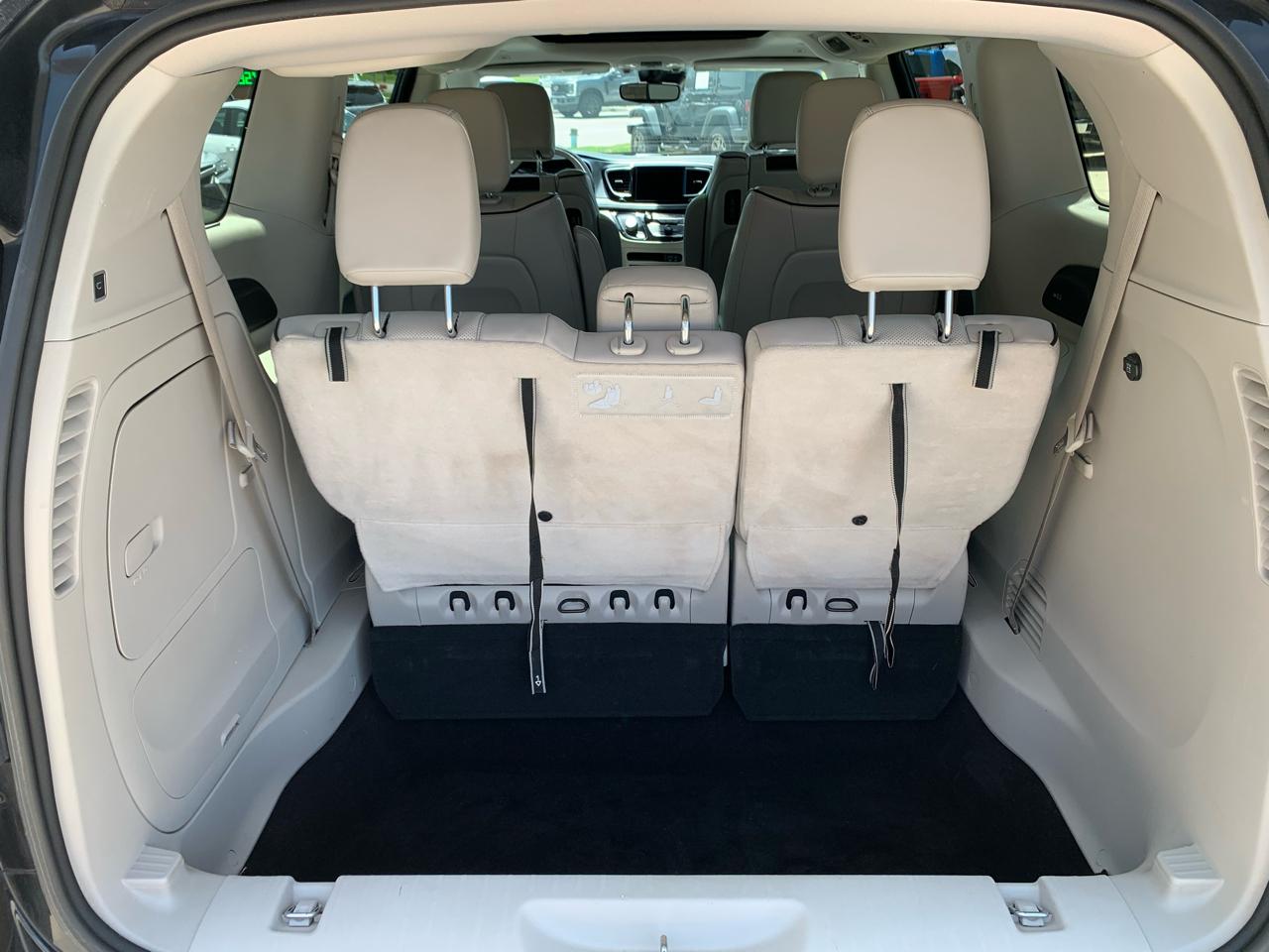 Chrysler Pacifica Hybrid Limited FWD 2018