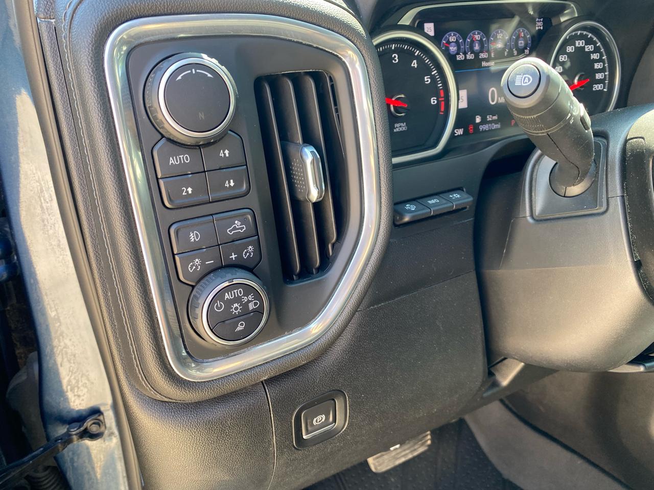 Chevrolet Silverado 1500 LTZ Crew Cab 4WD 2019