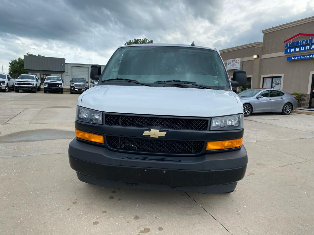 Chevrolet Express Cargo Van  2021