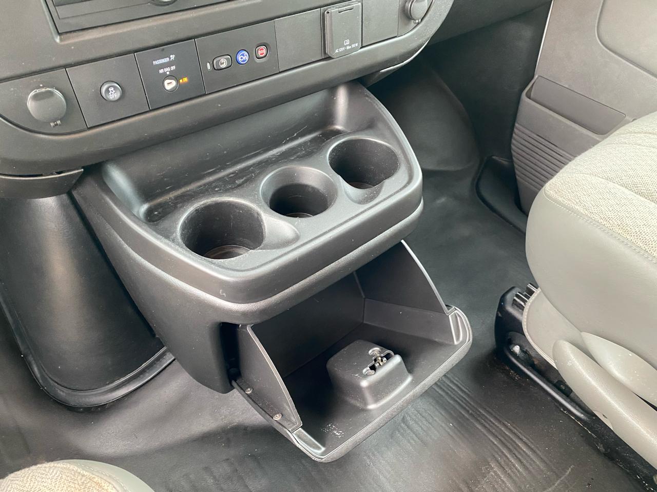Chevrolet Express Cargo Van  2021