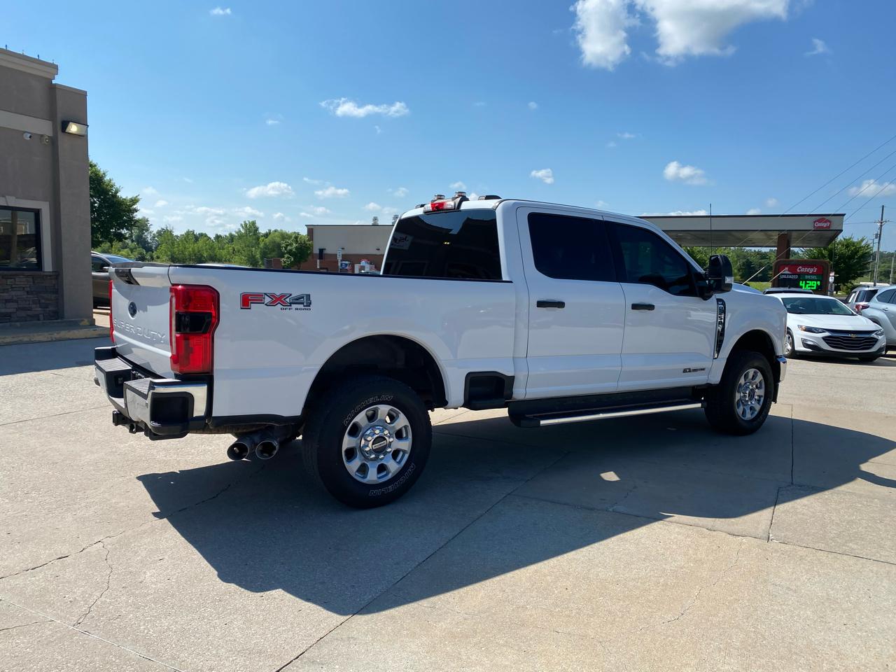 Ford Super Duty F-250 SRW  2023