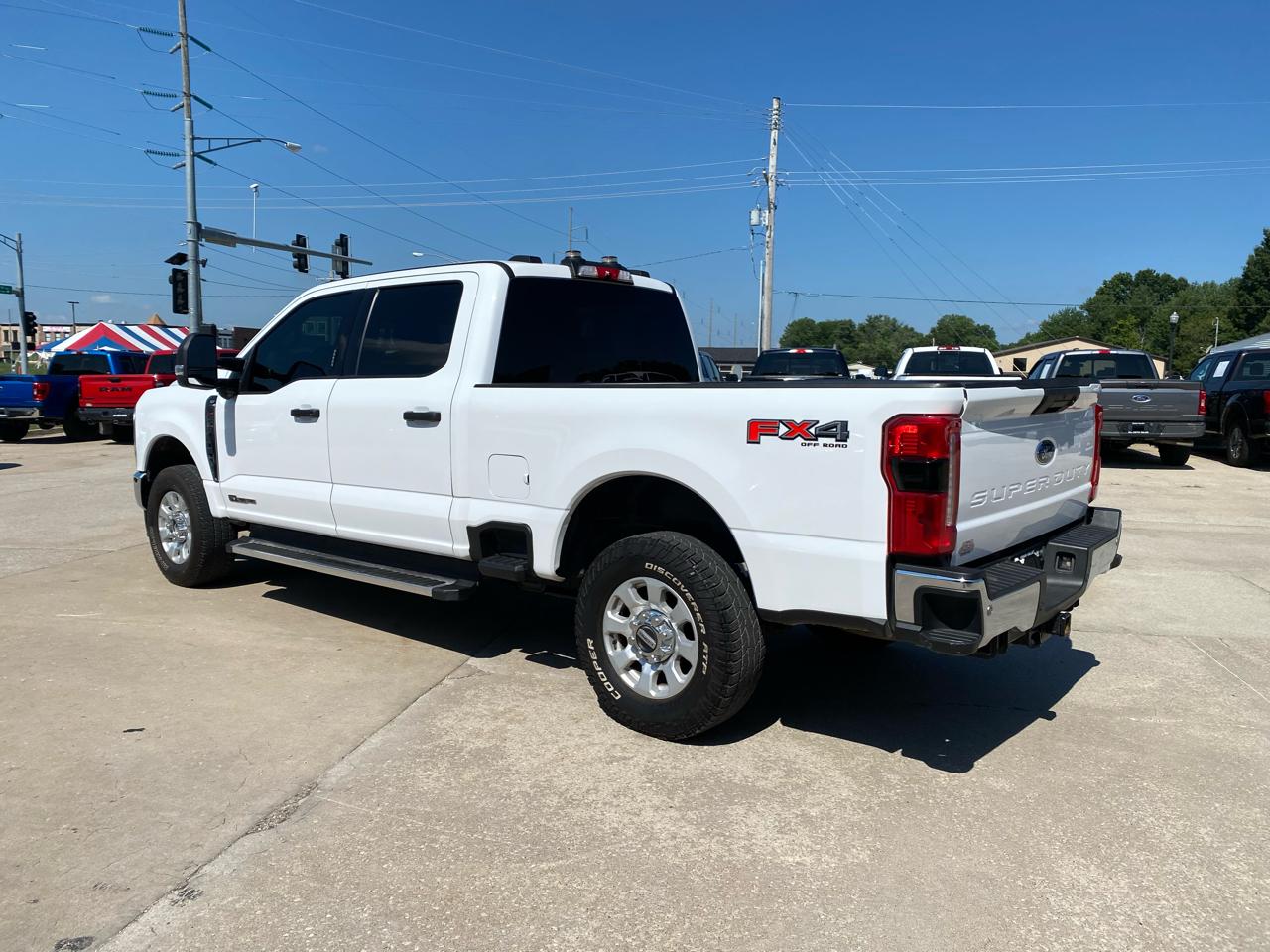 Ford Super Duty F-250 SRW  2023