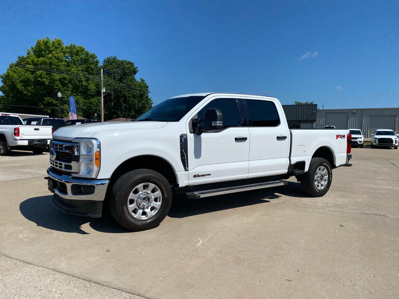 Ford Super Duty F-250 SRW  2023