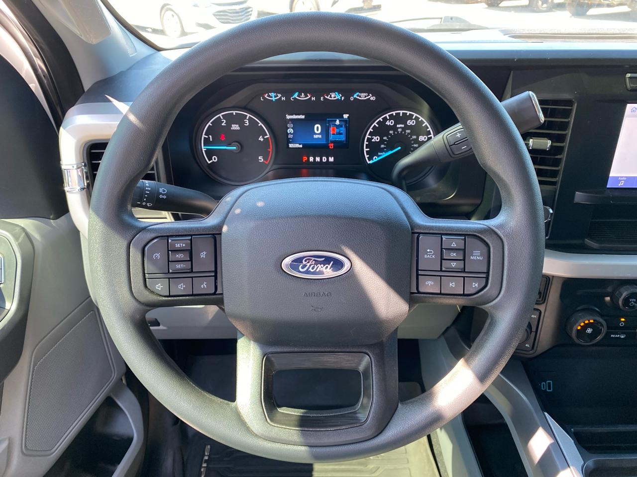 Ford Super Duty F-250 SRW  2023