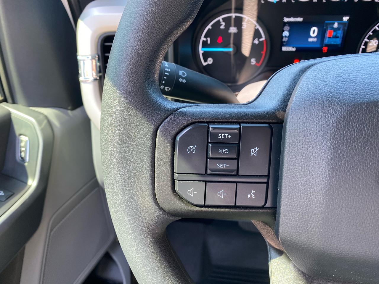 Ford Super Duty F-250 SRW  2023