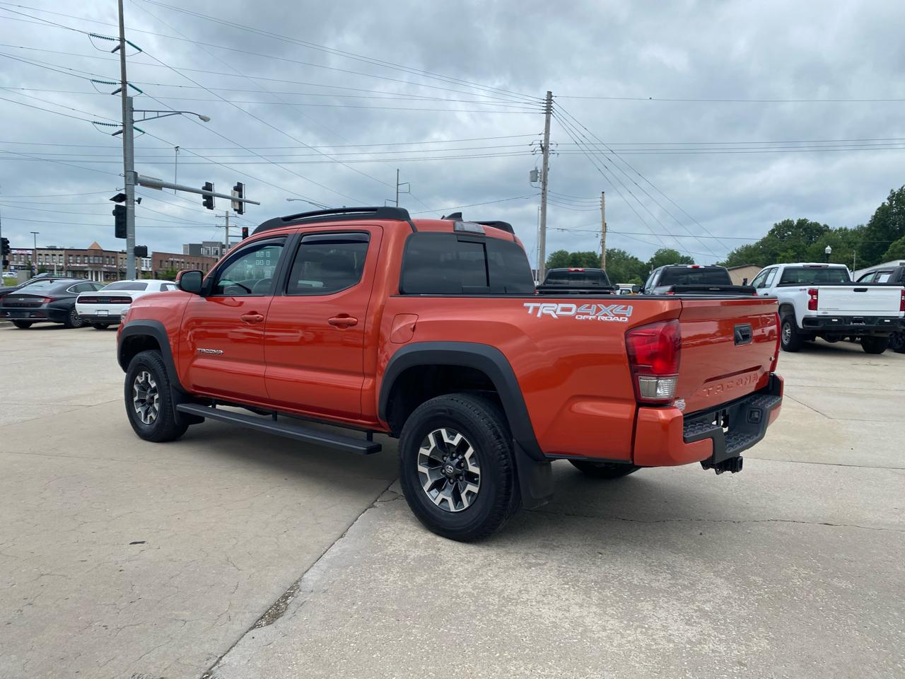 Toyota Tacoma  2017