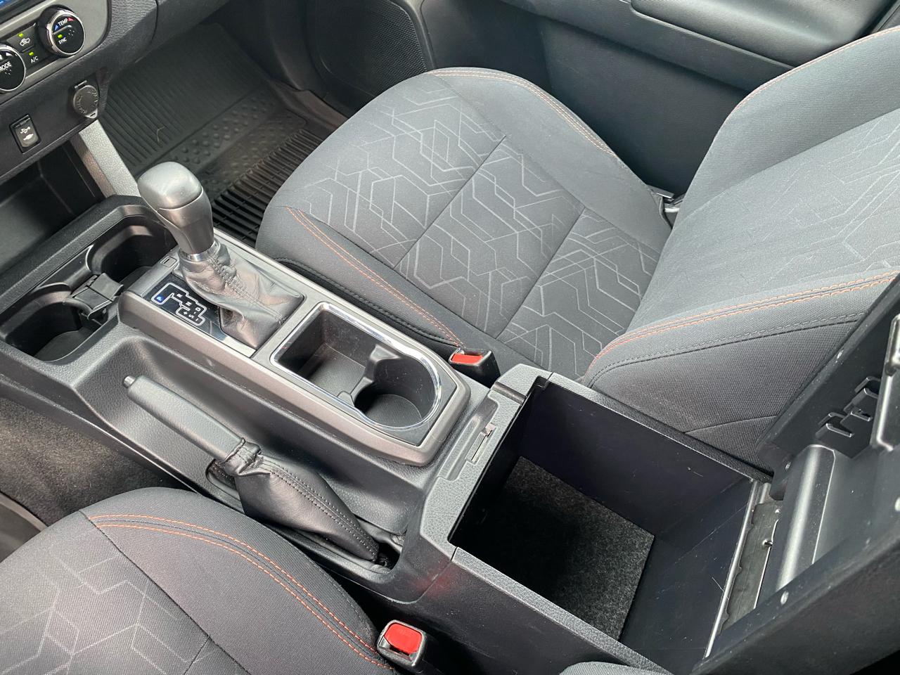 Toyota Tacoma  2017