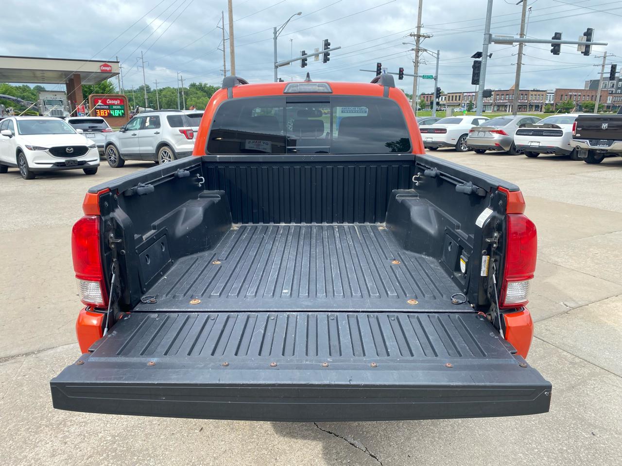 Toyota Tacoma  2017