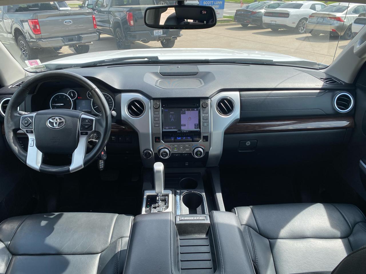 Toyota Tundra Limited Double Cab 5.7L 4WD 2014