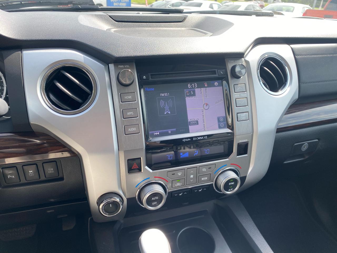 Toyota Tundra Limited Double Cab 5.7L 4WD 2014