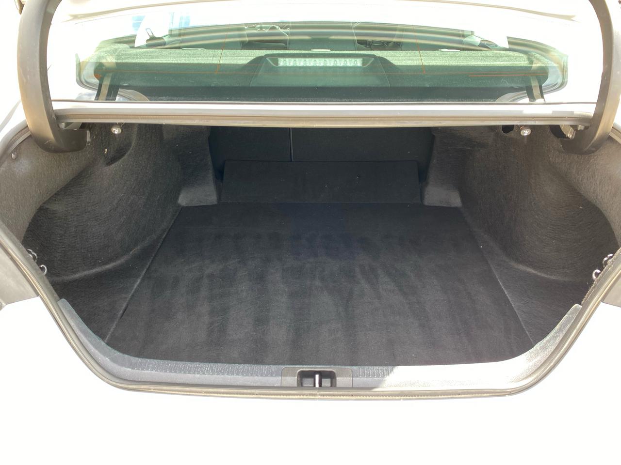 Toyota Camry SE 2024