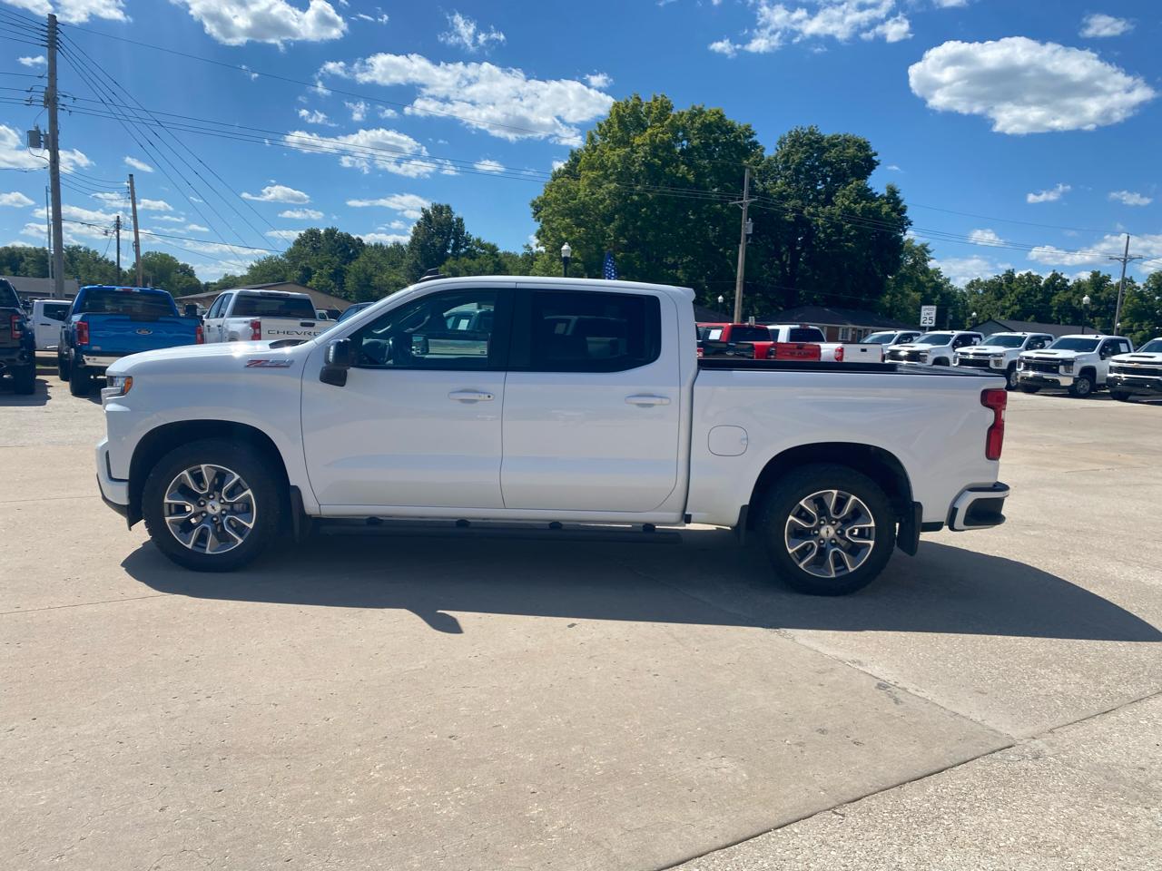 Chevrolet Silverado 1500 RST Crew Cab 4WD 2022