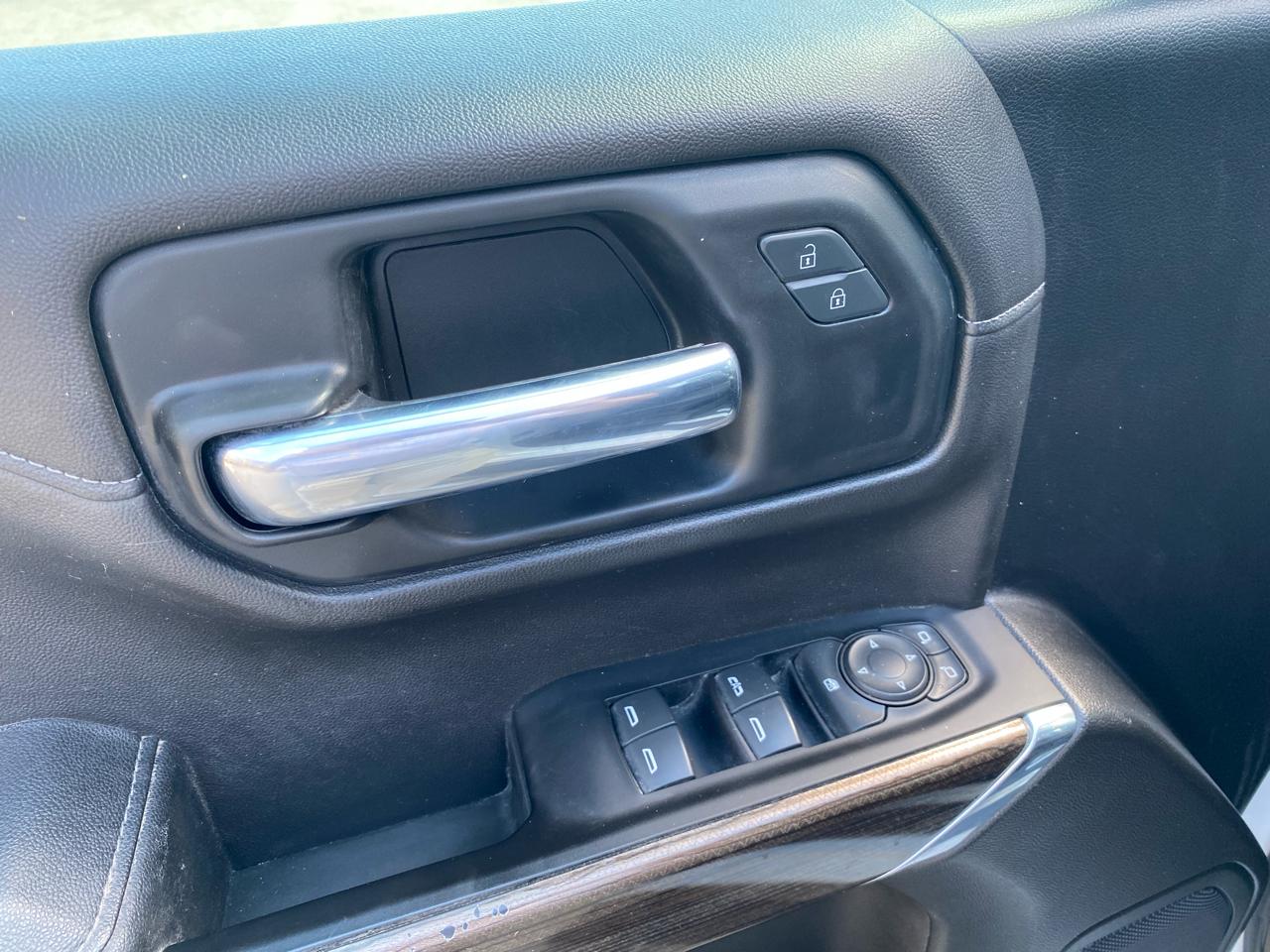Chevrolet Silverado 1500 RST Crew Cab 4WD 2022