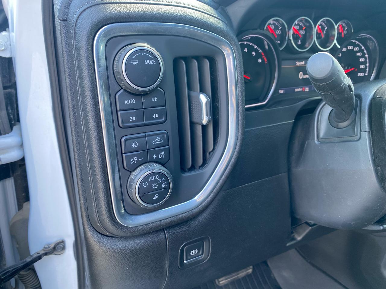 Chevrolet Silverado 1500 RST Crew Cab 4WD 2022
