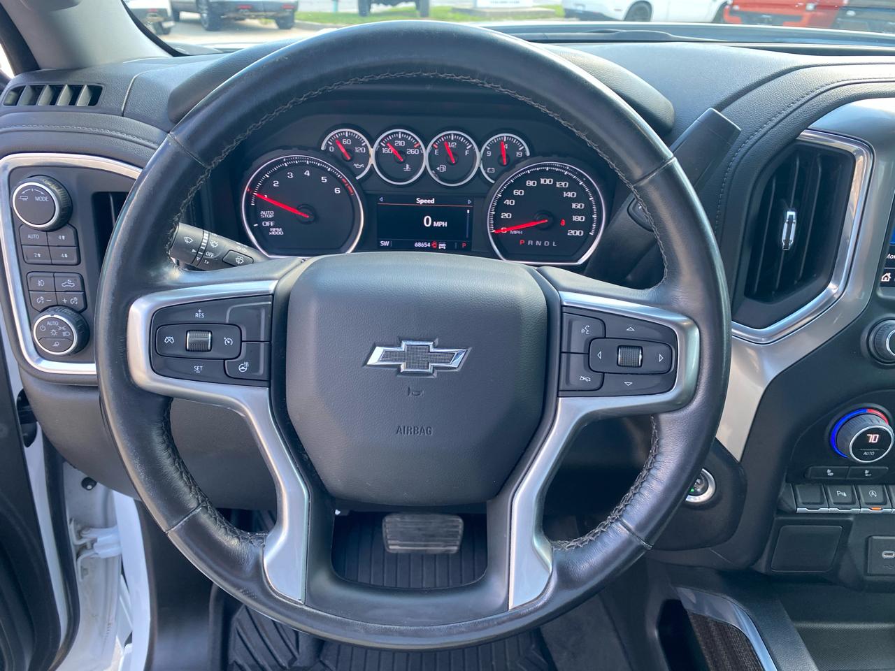 Chevrolet Silverado 1500 RST Crew Cab 4WD 2022