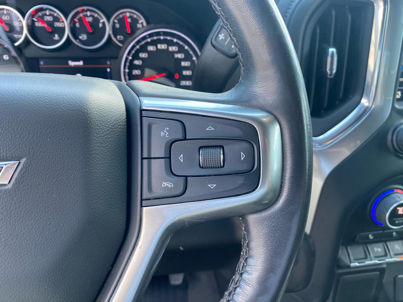 Chevrolet Silverado 1500 RST Crew Cab 4WD 2022
