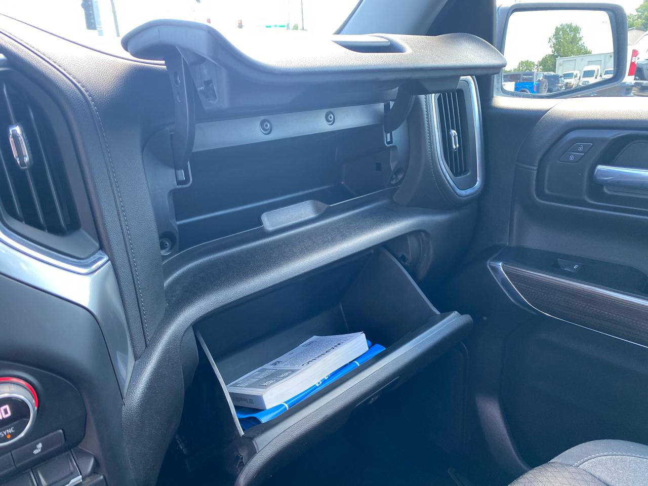 Chevrolet Silverado 1500 RST Crew Cab 4WD 2022