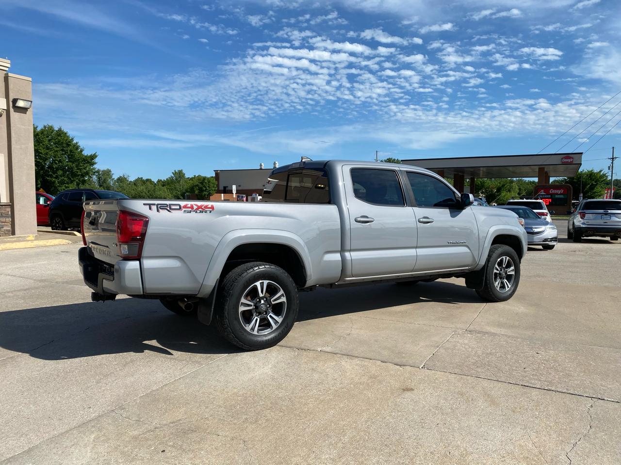 Toyota Tacoma 4WD TRD Off Road Double Cab 6' Bed V6 AT (Natl) 2019