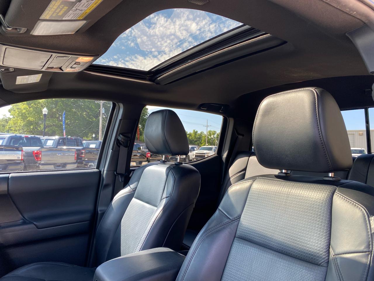 Toyota Tacoma 4WD TRD Off Road Double Cab 6' Bed V6 AT (Natl) 2019