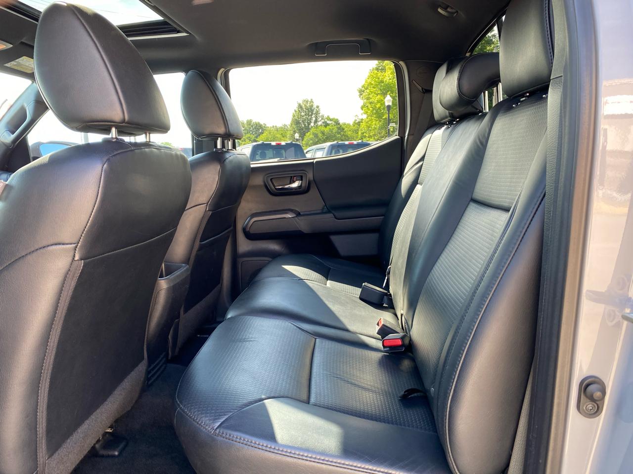 Toyota Tacoma 4WD TRD Off Road Double Cab 6' Bed V6 AT (Natl) 2019