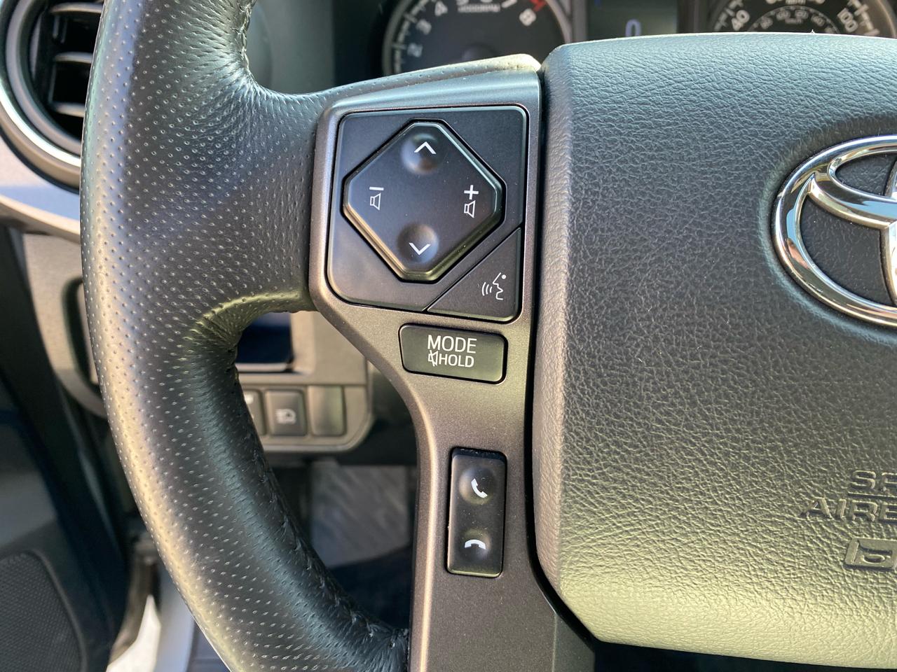 Toyota Tacoma 4WD TRD Off Road Double Cab 6' Bed V6 AT (Natl) 2019