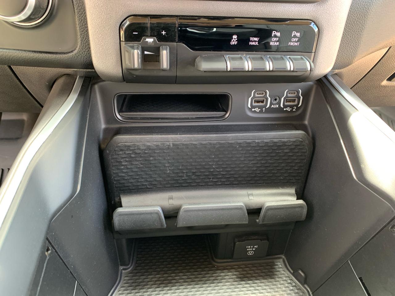 RAM 1500 Big Horn 4x4 Crew Cab 5'7" Box 2020