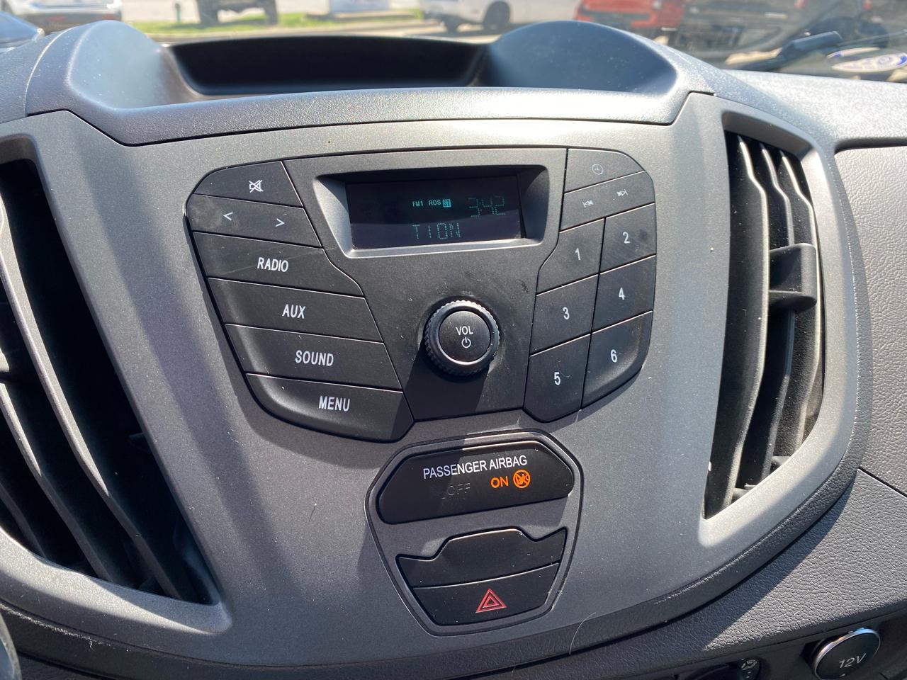 Ford Transit Van T-250 148" Med Rf 9000 GVWR Sliding RH Dr 2019