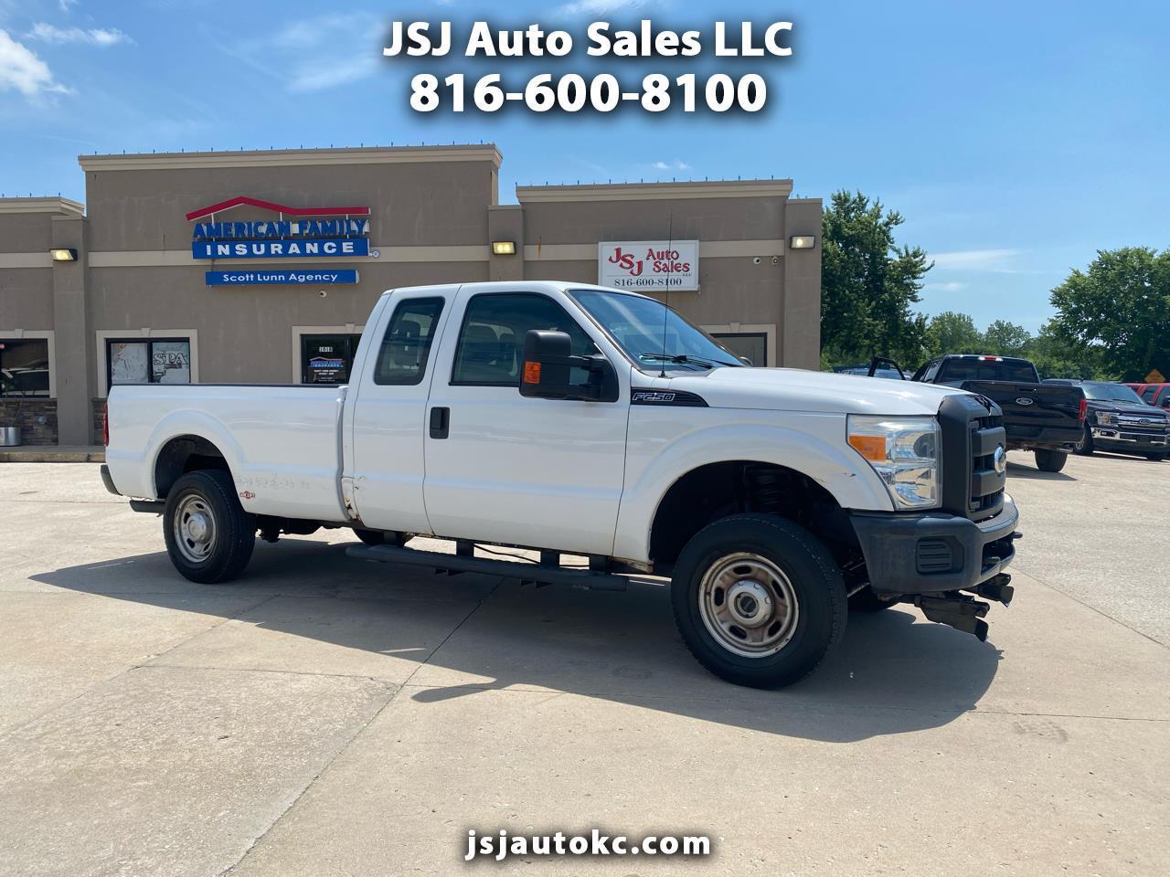 Ford Super Duty F-250 SRW 4WD SuperCab 158" XL 2011