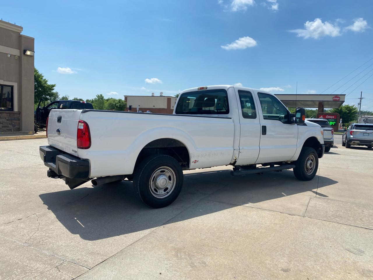 Ford Super Duty F-250 SRW 4WD SuperCab 158" XL 2011