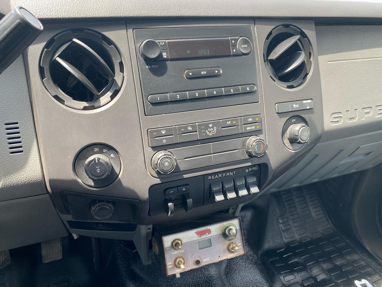 Ford Super Duty F-250 SRW 4WD SuperCab 158" XL 2011