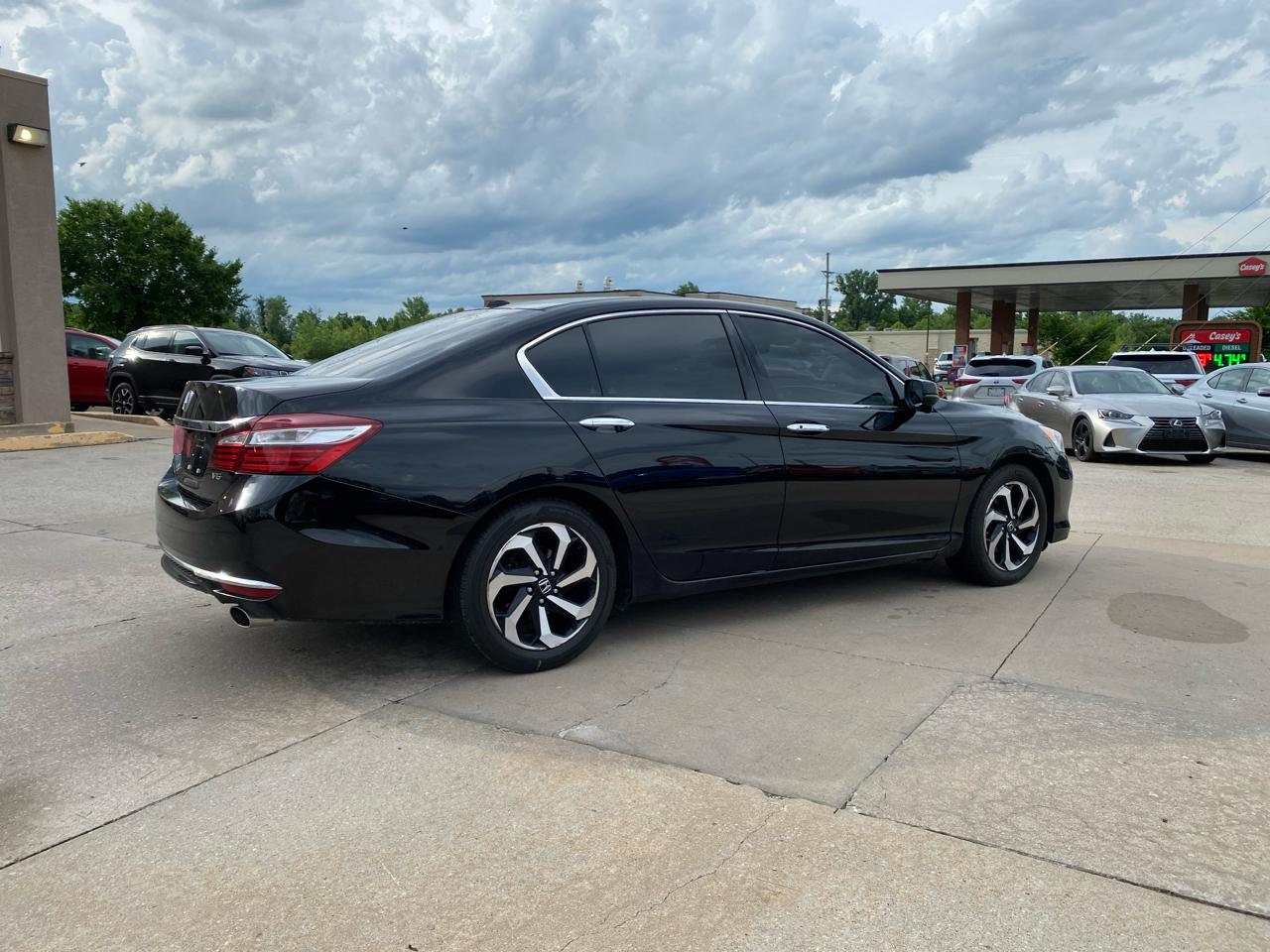 Honda Accord Sedan 4dr V6 Auto EX-L w/Navi & Honda Sensing 2016
