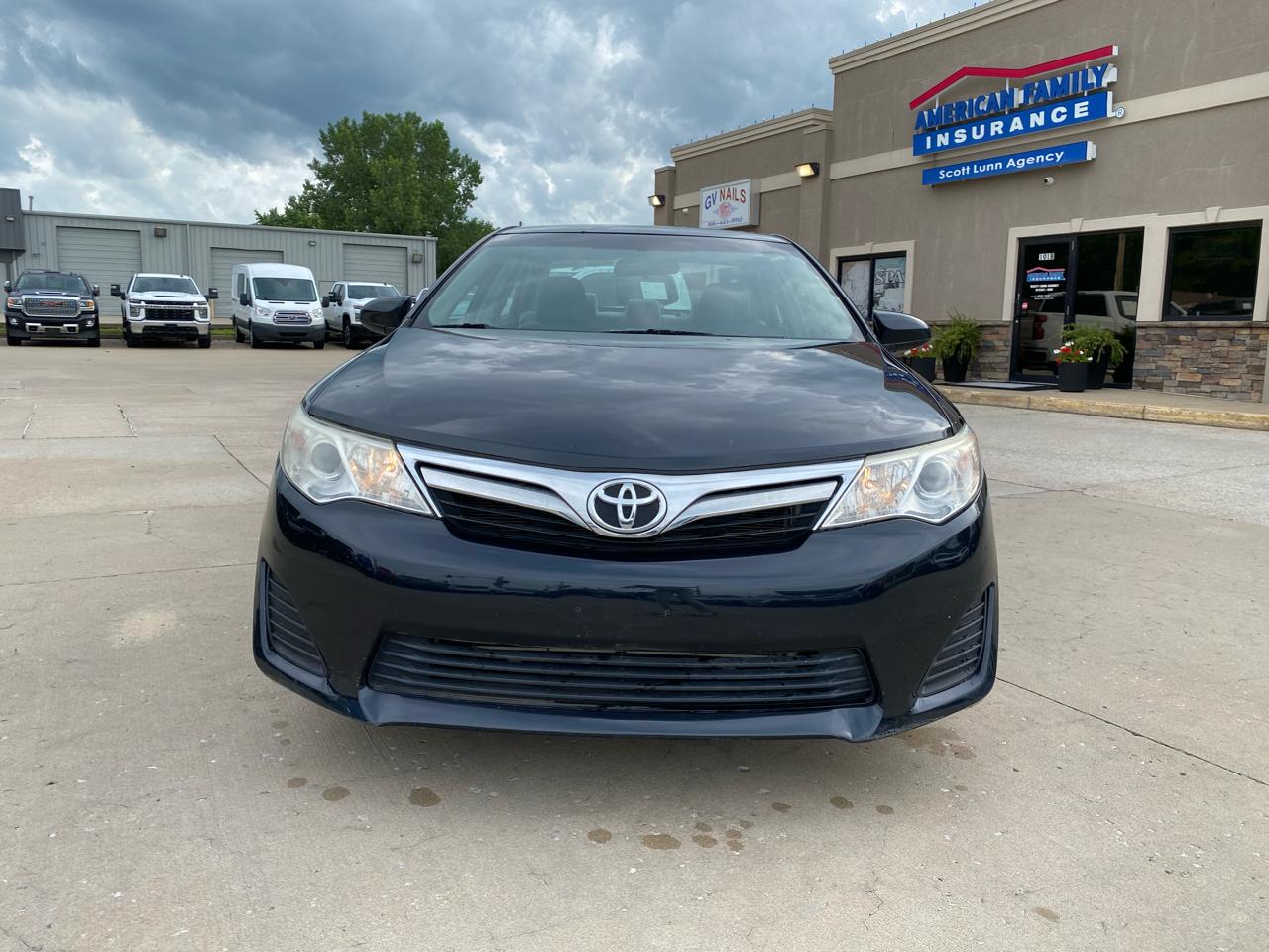 Toyota Camry  2014