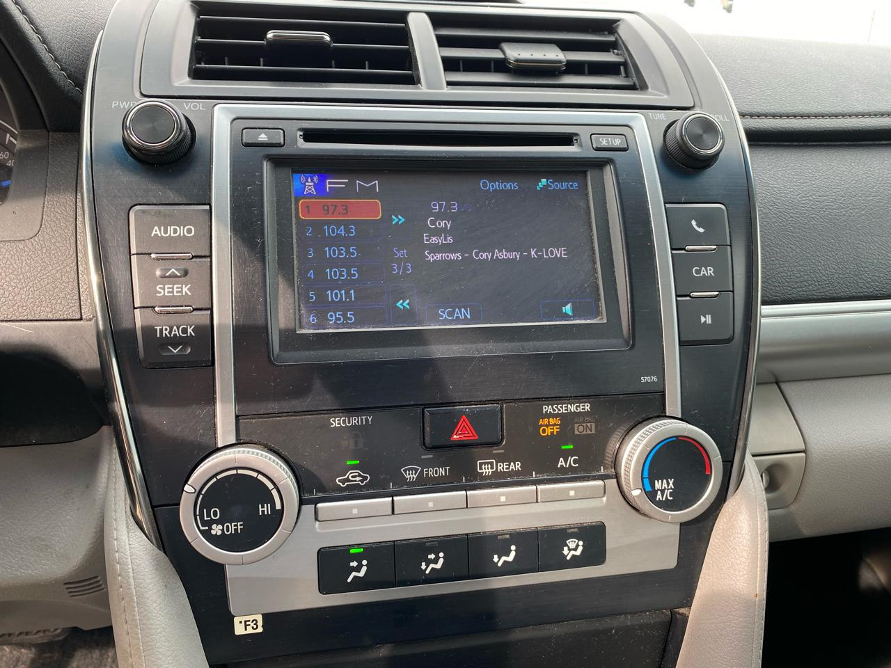 Toyota Camry  2014