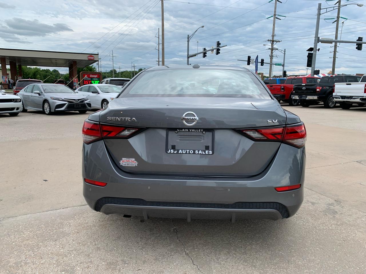 Nissan Sentra SV CVT 2022