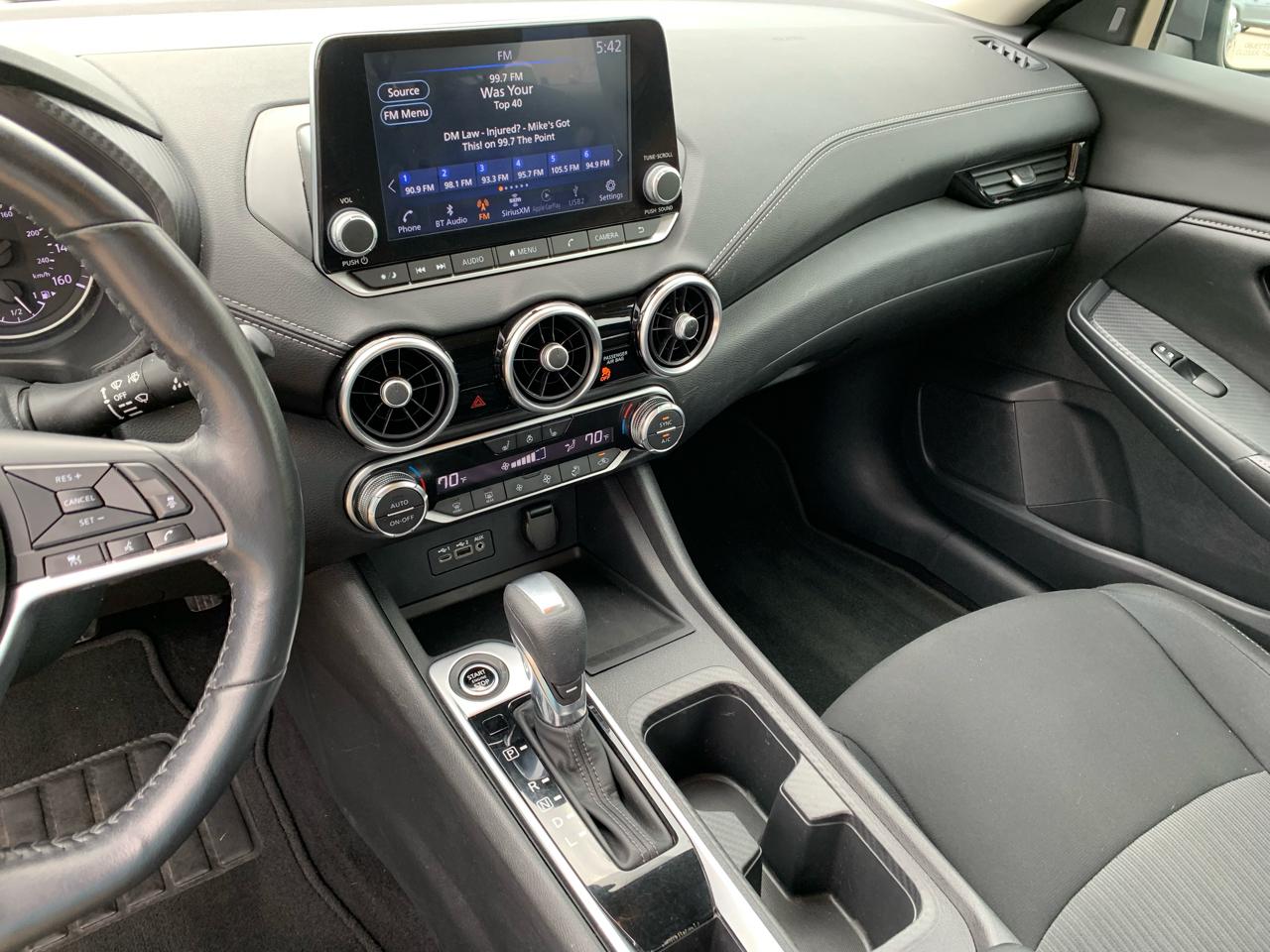 Nissan Sentra SV CVT 2022
