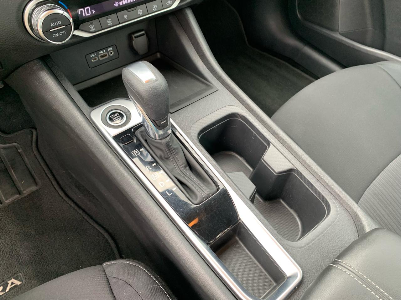 Nissan Sentra SV CVT 2022