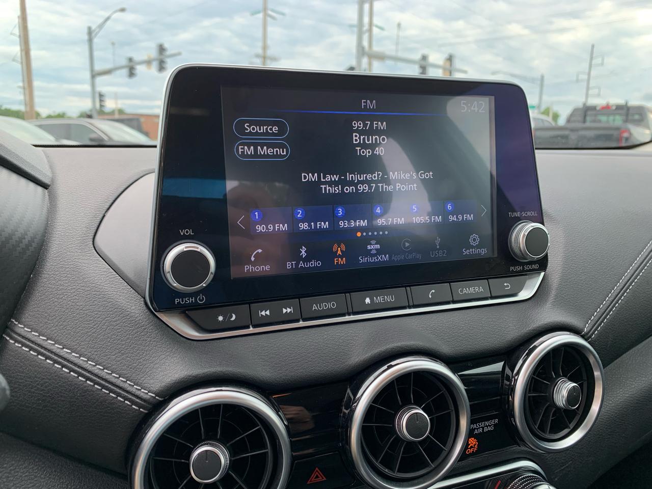Nissan Sentra SV CVT 2022