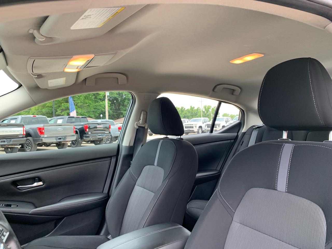 Nissan Sentra SV CVT 2022