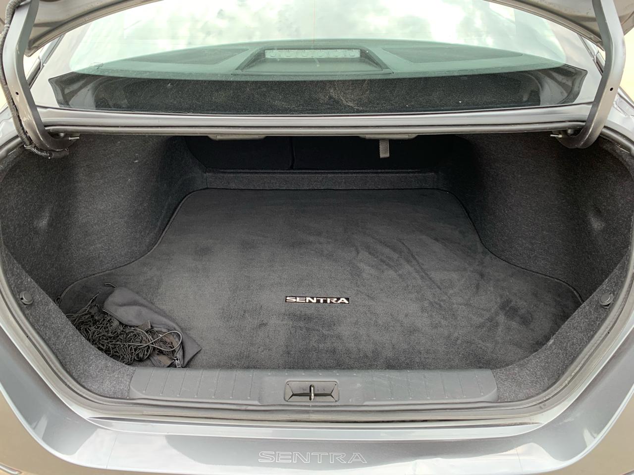 Nissan Sentra SV CVT 2022