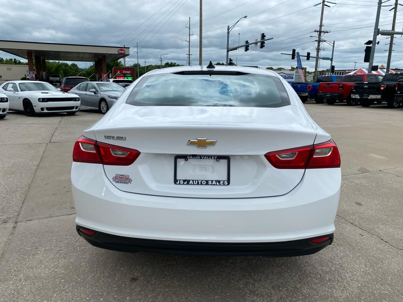 Chevrolet Malibu 4dr Sdn LS w/1FL 2025