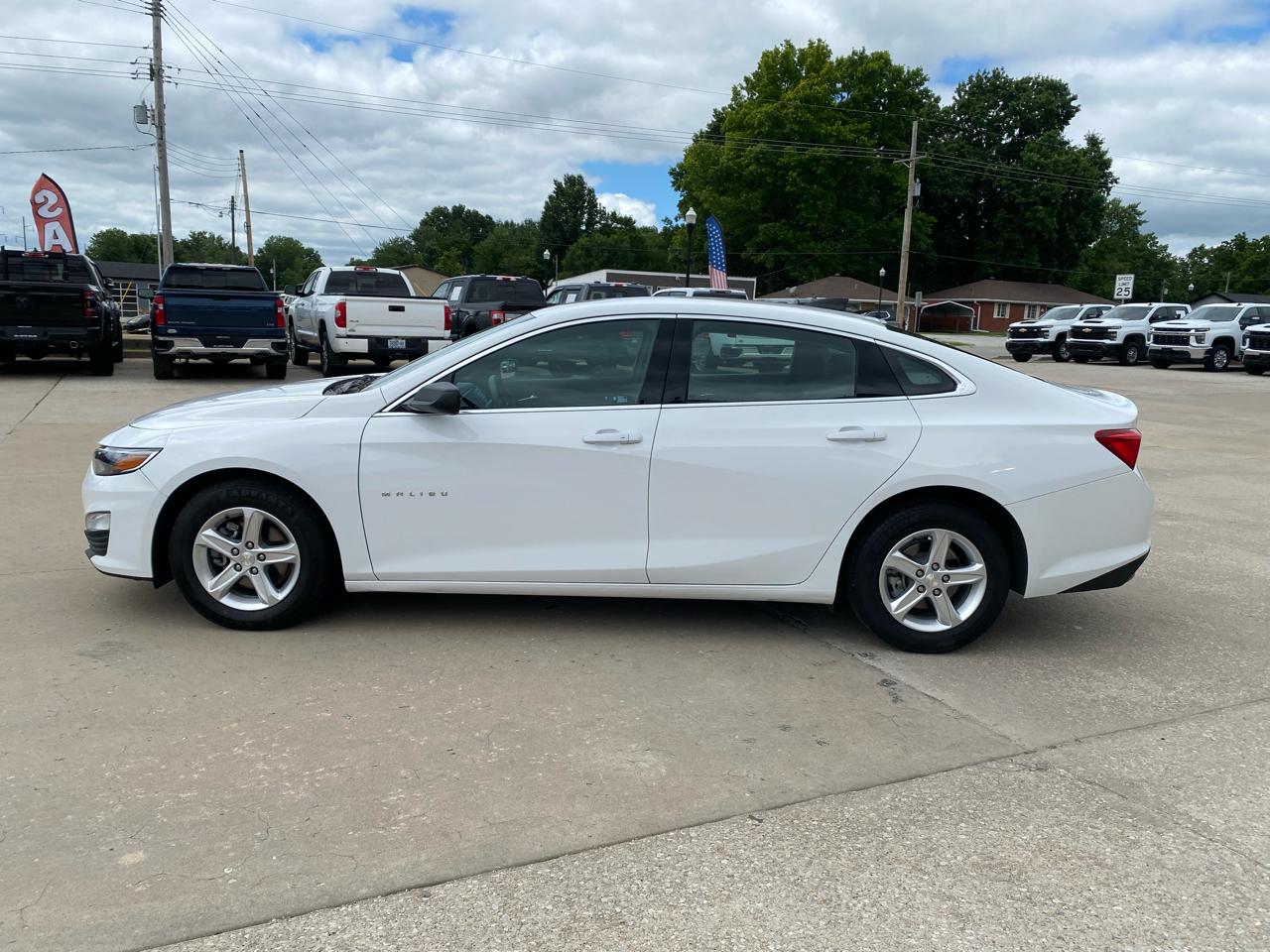 Chevrolet Malibu 4dr Sdn LS w/1FL 2025