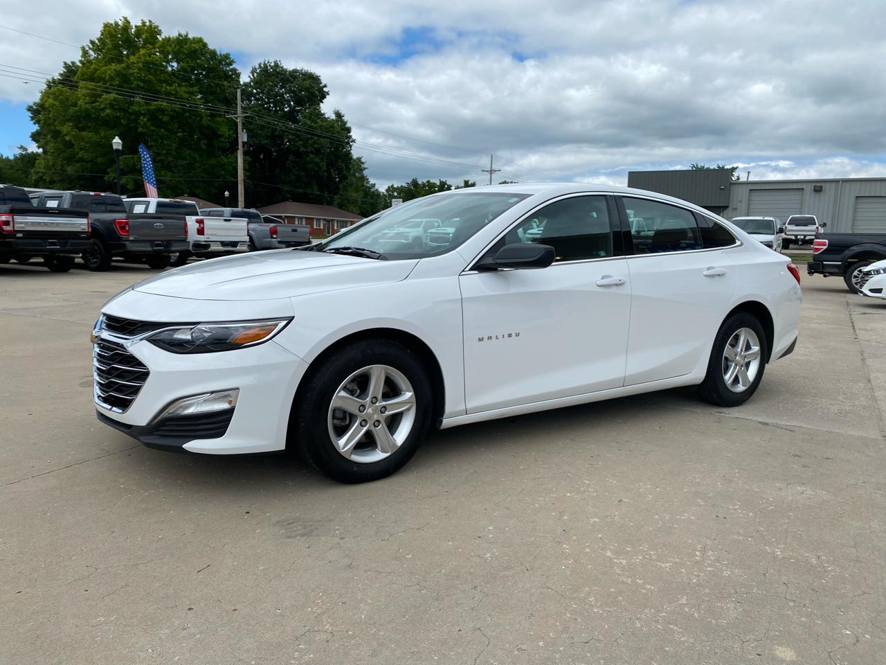Chevrolet Malibu 4dr Sdn LS w/1FL 2025
