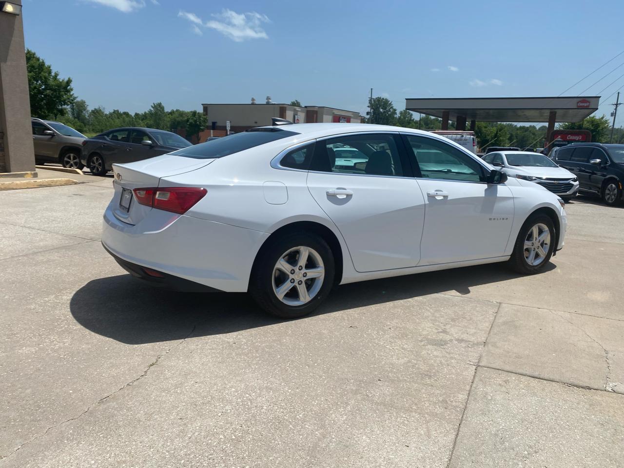Chevrolet Malibu 4dr Sdn LS w/1LS 2022