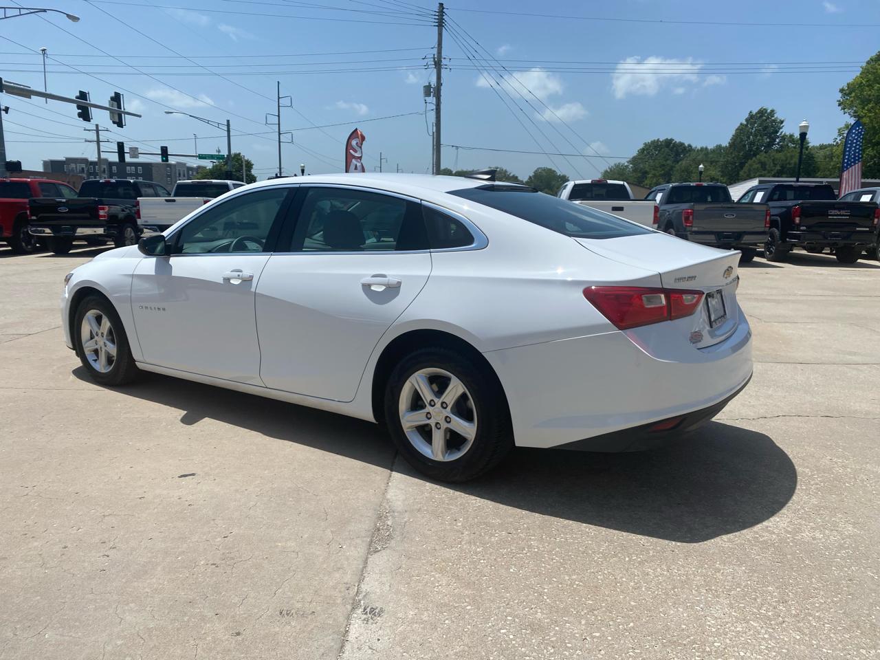 Chevrolet Malibu 4dr Sdn LS w/1LS 2022
