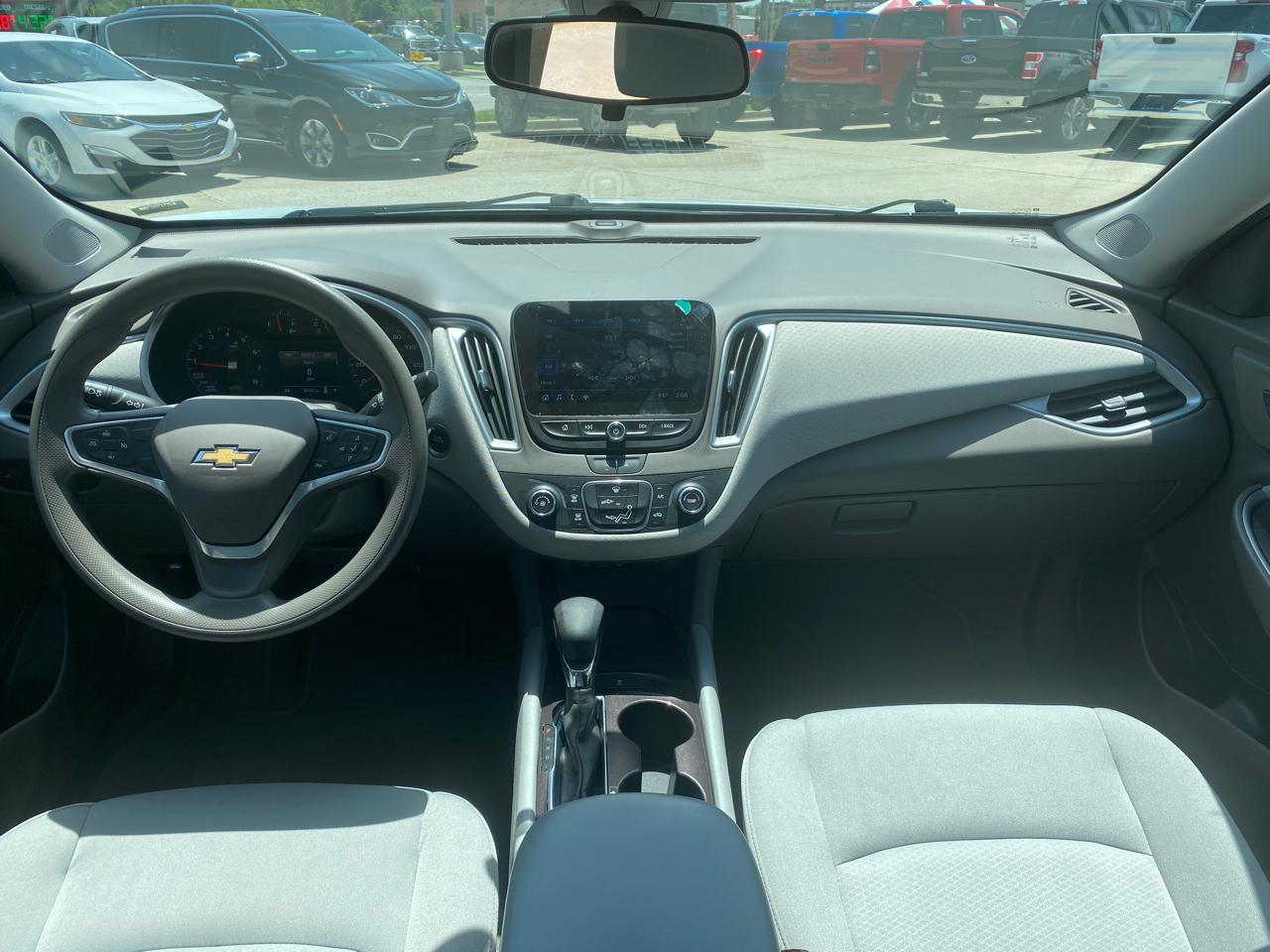 Chevrolet Malibu 4dr Sdn LS w/1LS 2022